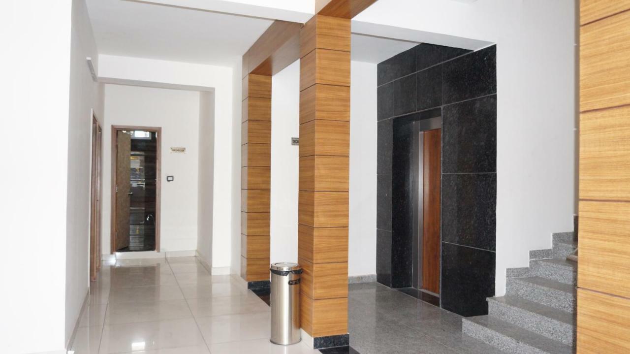 Hotel Aakash Residency Dehradun Esterno foto